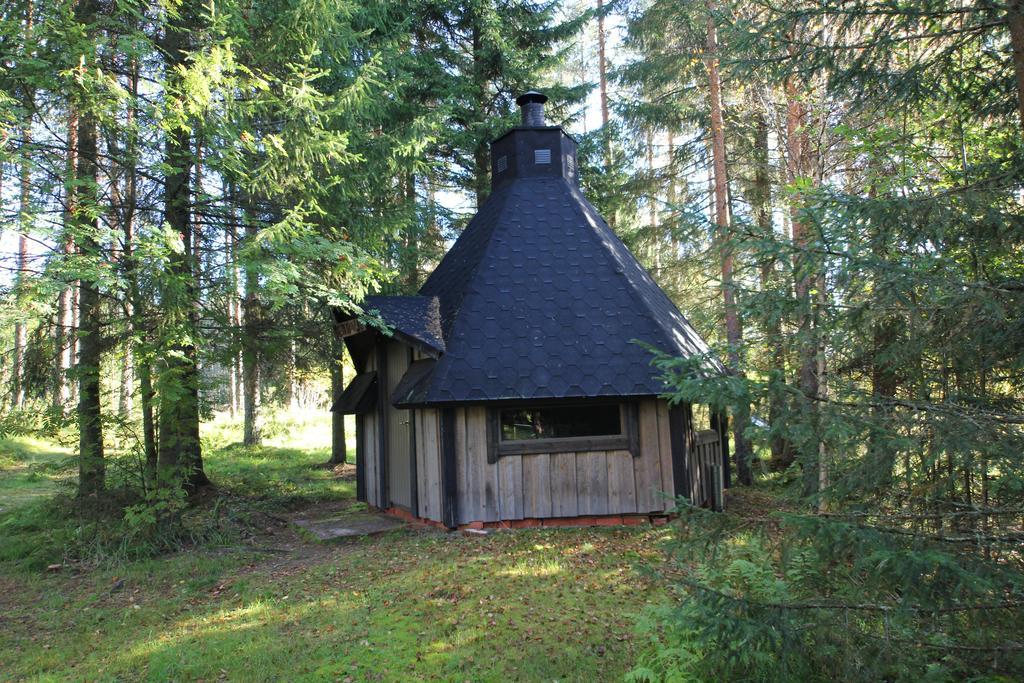 Keskikosken Lomamoekit Venajanjarvi Exterior photo